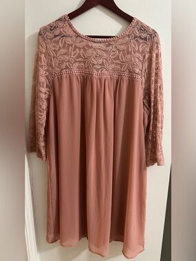 AUW Lace Flowing Midi Dress - Dusty Rose